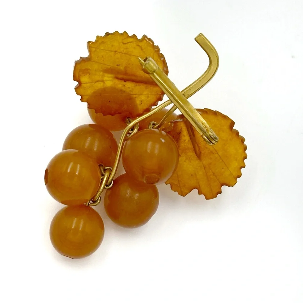 Russian Amber Grape Brooch Baltic Butterscotch Gold Plated Kaliningrad 80s